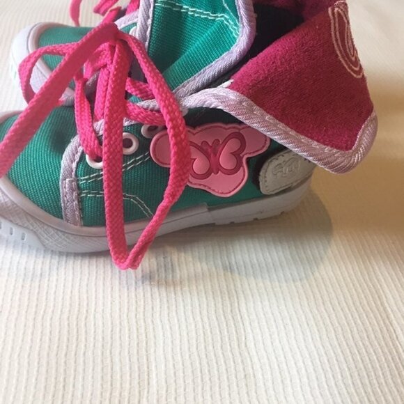 Chula Hightops - Picture 4 of 6